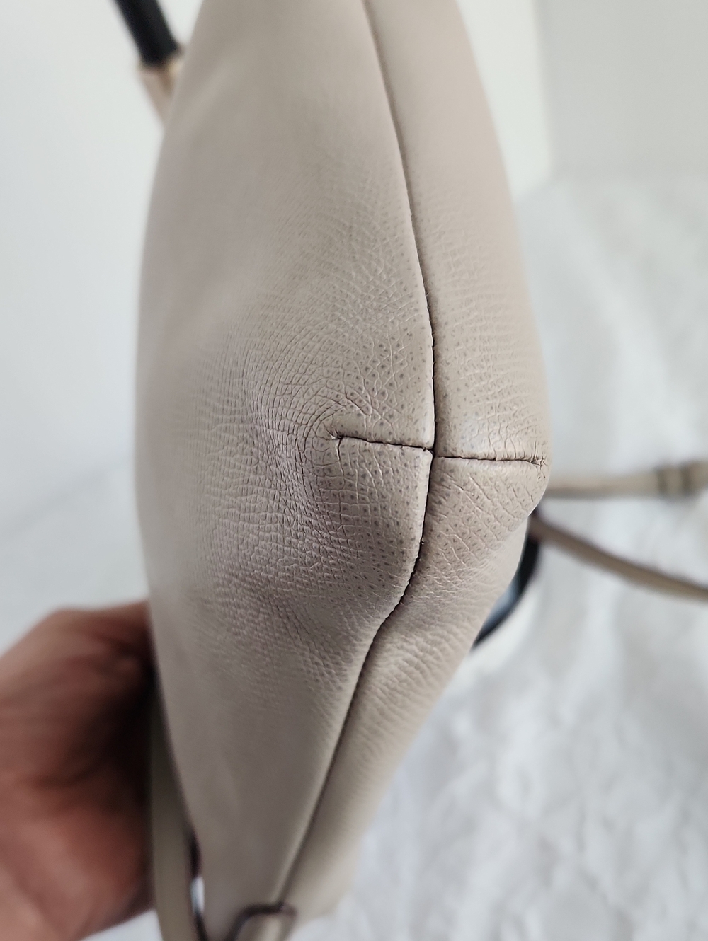 Coach Pebbled Leather Crossbody Bag in Taupe with Silk Scarf Final Sale - Picture 7 of 12